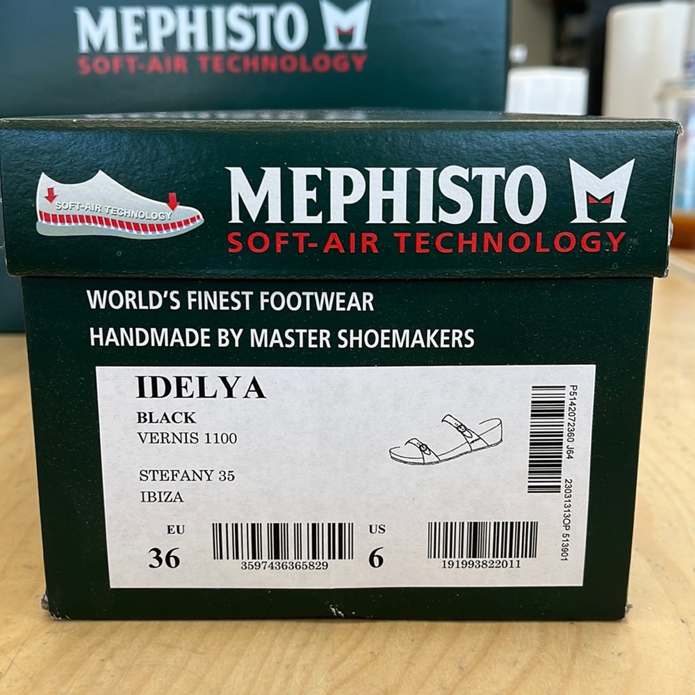 BRAND NEW IN ORIGINAL BOX Mephisto Idelya sandal